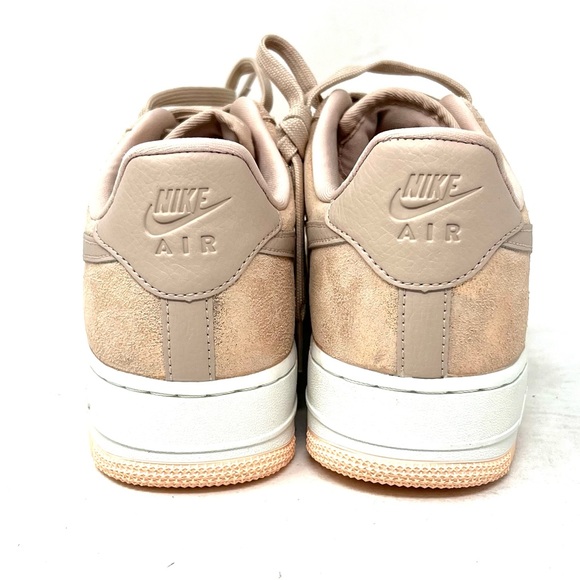 Nike Air Force 1 Low
Metallic Red Bronze (W) - Picture 4 of 6